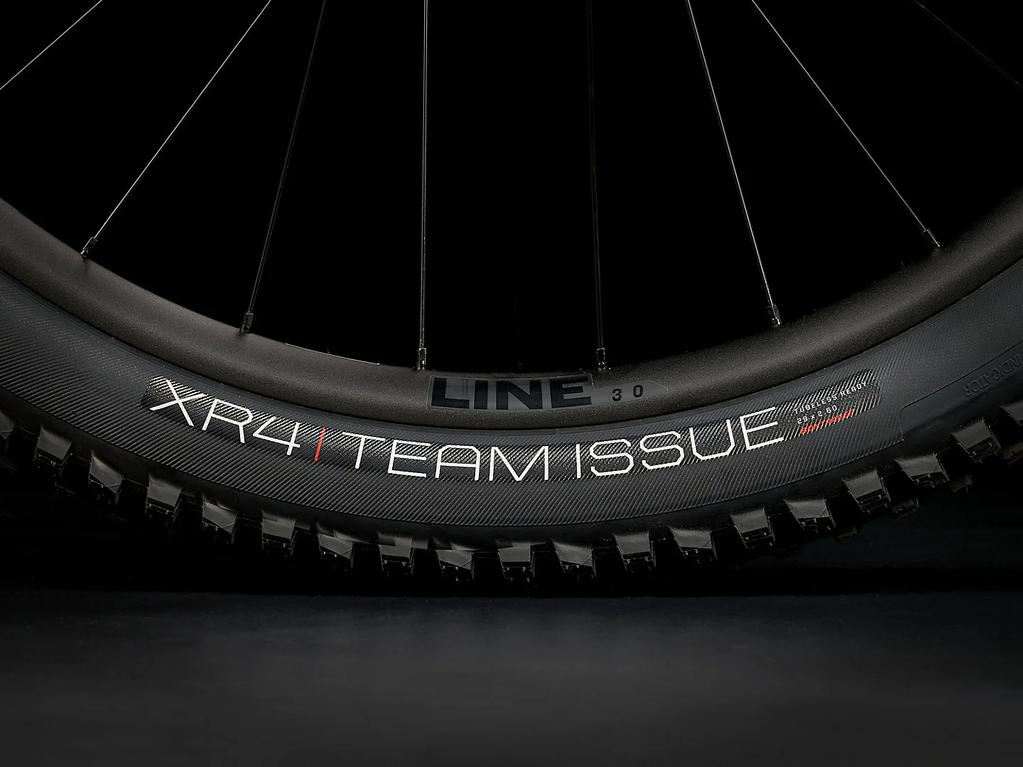 2024 Trek Roscoe 7 - (X-Small) - Image 6