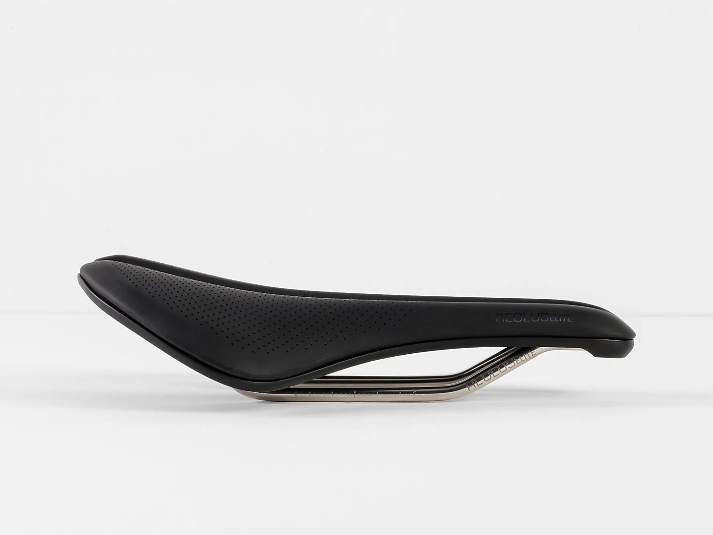 Bontrager Aeolus Elite Bike Saddle - Black - Image 2