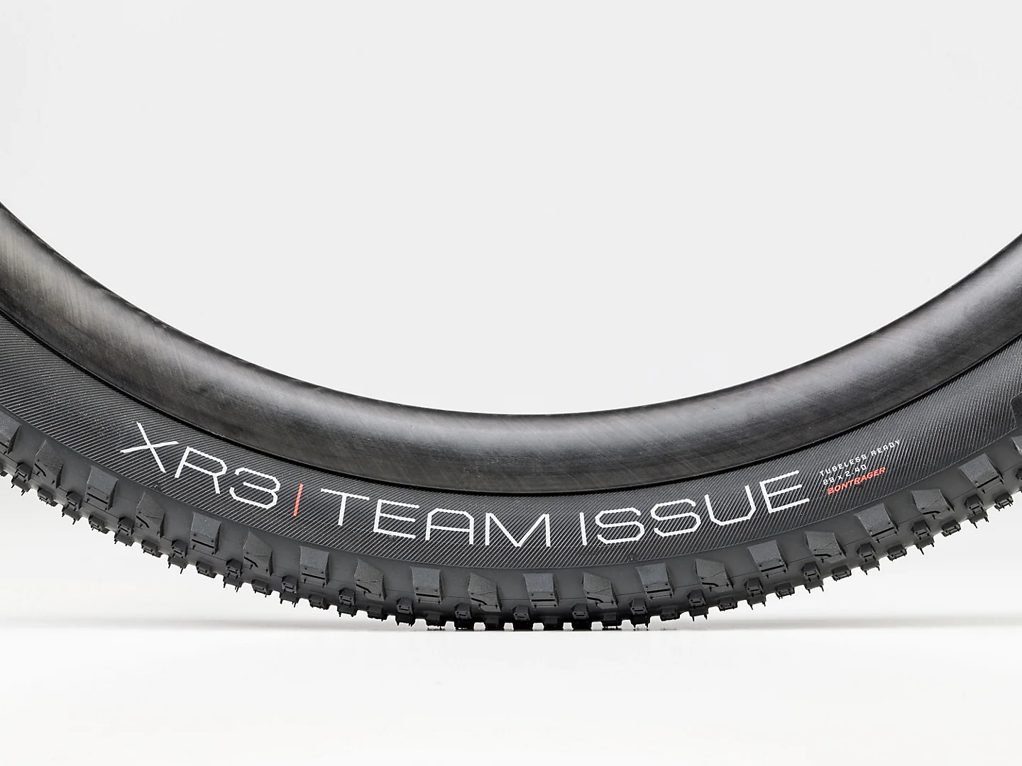 Bontrager XR3 Team Issue TLR MTB Tyre 29 X 2.4" - Image 2