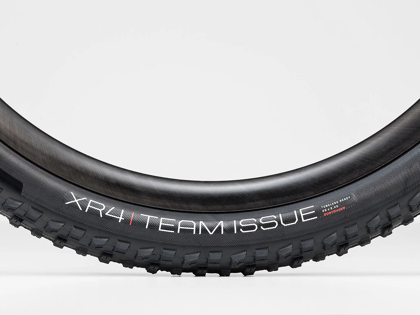 Bontrager XR4 Team Issue TLR MTB Tyre 29" x 2.4" - Image 2